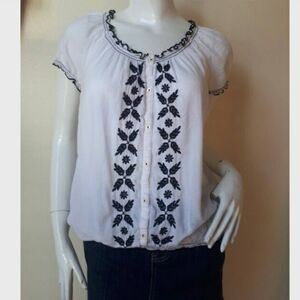 St John's Bay size XL black and white peasant short sleeve button down t…